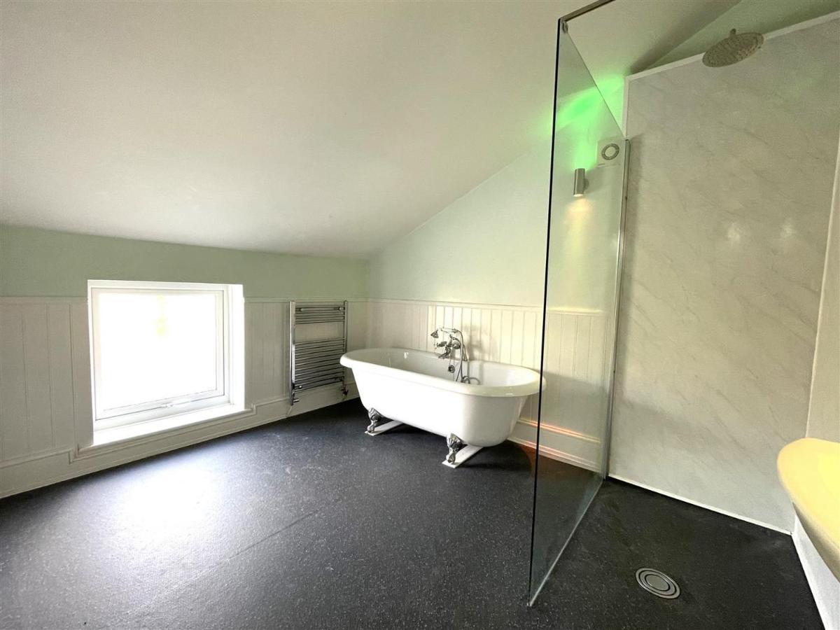 Bed and Breakfast Bryncoch Llannon Esterno foto